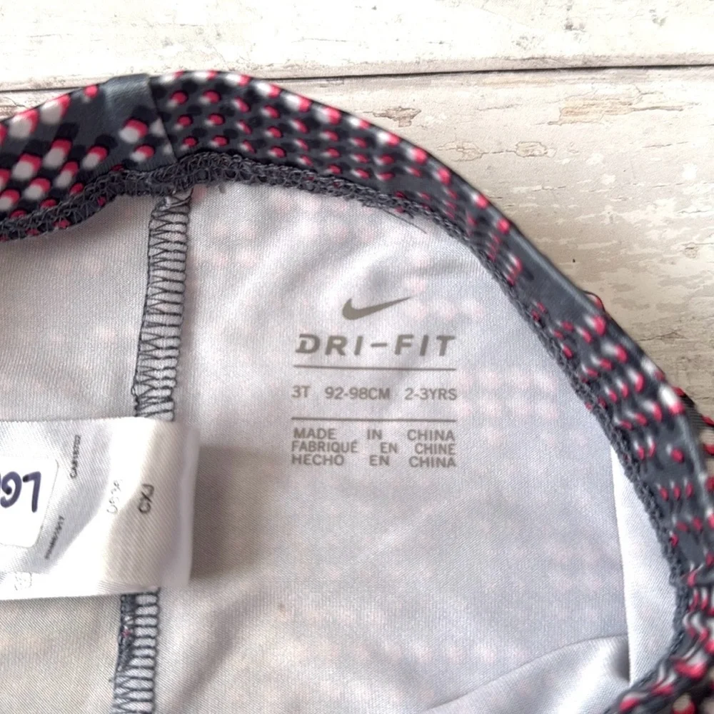 Nike Size 3T Girls Athletic Leggings Gray Pink Just Do It Size 3 Grey Kids Pants